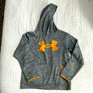 Under Armour youth Large hoodie